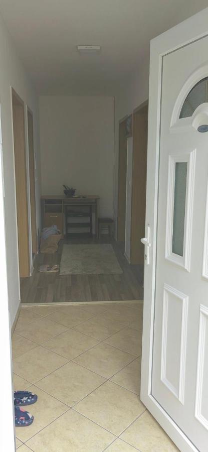 Stan Na Dan Memic Apartment ซาราเยโว ภายนอก รูปภาพ